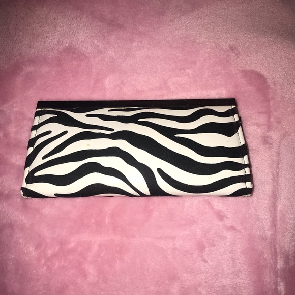 Zebra Wallet 🦓💕 - Picture 2 of 4